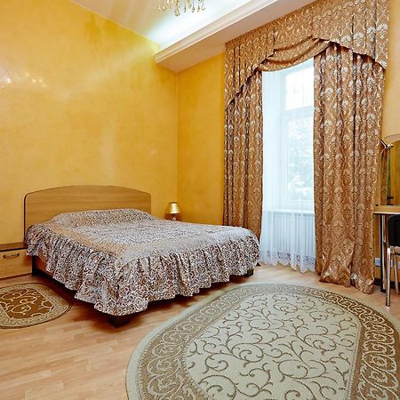Apartment Deribasovskaya With Jacuzzi Odessa Dış mekan fotoğraf